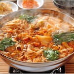 Hot pork kimchi hotpot