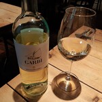 タヴェルネッタ・ダ・キタヤマ - スッキリとフルーティーで爽やかな酸味、マルケ州の白ワインGarbi Boccadigabbia