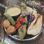 空蝉亭 - バーニャカウダ