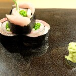 日本橋蛎殻町 すぎた - 〆鯖のクルクル巻き 【追加で】