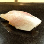 日本橋蛎殻町 すぎた - 春子鯛の昆布〆