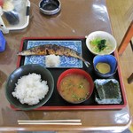 はまなす - 生サンマ焼き魚定食