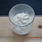 アミューズはびっくりのお豆腐に和辛子のエスプーマ