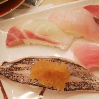 横浜駅でおすすめの美味しい回転寿司をご紹介 食べログ