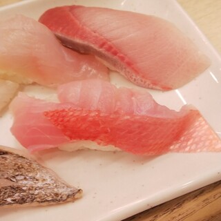 横浜駅でおすすめの美味しい回転寿司をご紹介 食べログ 横浜駅でおすすめの美味しい回転寿司をご紹介 食べログ