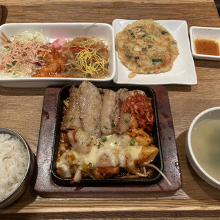 ルミネ池袋店内でおすすめの美味しいレストランをご紹介 食べログ ルミネ池袋店内でおすすめの美味しいレストランをご紹介 食べログ