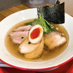 【2021年05月】特製白煮干醤油らーめん＠1,300円、提供時。