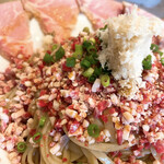 Mari iida - 【2021年05月】牛とろまぜそば225g＠1,600円、ドアップ。