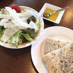 サッシカイア - 