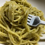 Sicilian Genovese spaghetti (basil, tomato, almond, garlic)