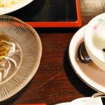 たなぽん食堂 - カボチャプリンとアイスクリーム(各100円)