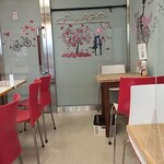 Cafeteria y Bar Linda - 内観