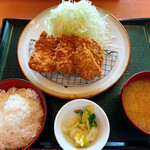 とんかつ伊勢 - 上ひれカツ定食