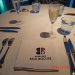 ブラッスリー ポール・ボキューズ - セッティングです