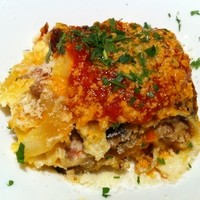 リストランテ ラ チャウ - 茄子とサルシッチャのラザニア トマトソース
