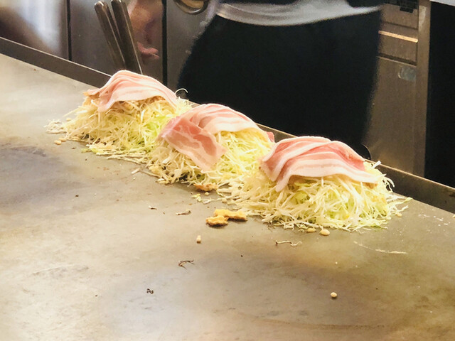 鉄板 お好み焼き 電光石火 東千田店 日赤病院前 お好み焼き ネット予約可 食べログ