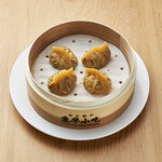 4 steamed vegetable Gyoza / Dumpling