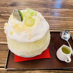 サカノウエカフェ - 生メロン　1,500円 小さめサイズ