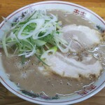 恵比須 - ラーメン  680円