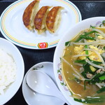 餃子の王将 - ニラ玉ラーメンフェアセットＢ