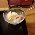 Hoseiken - 杏仁豆腐