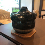 陣屋 賑わい亭 - ご飯は土鍋。満腹でお代わり出来ず残念