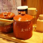 玉ねぎ、けずり節、酢で味を調節