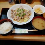 冷しゃぶサラダ600円