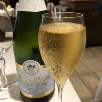 レストラン アラジン - 実は二杯目　シャンパンもどき