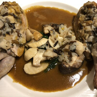 レストラン アラジン - 名物の鳩