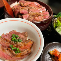 本格肉料理 丸小 - 