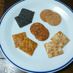 ツッカベッカライ カヤヌマ - ５つの味のバリエーション