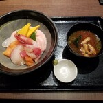 Komefuku - 米福 海鮮丼