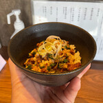 Sendai Jikaseimen Koike Ya - 背脂肉味噌丼の生姜