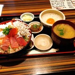 磯一 山田店 - 海鮮丼