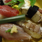 喜楽鮨 - 並寿司（1050円）