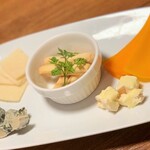 유럽 치즈의 4종 모듬