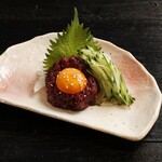 焼肉 だんらん 炎 - 桜ユッケ　748円