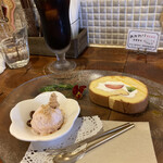 森カフェ - ケーキセットのアイスコーヒー