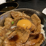 Butalian Restaurant - 豚丼　　　1150円
      生玉子　　　60円