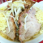 ラーメン二郎 - 今日の豚