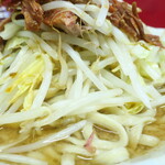 ラーメン二郎 - ヤサイ（そのまま）