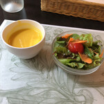 カフェドゥラプレス - サラダとスープ