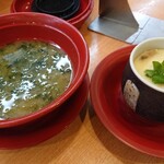 河童壽司 秋田御所野店 - あおさ味噌汁はしょっぱい。茶碗蒸しは普通。