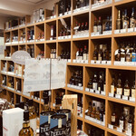 THE WHISKY PLUS - 店内の様子　オフィシャル