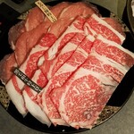 Sukiyaki Shabushabu Dokoro Akitei - 