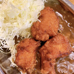 カレーのチャンピオン - 何でやろ。8番唐揚げカレーミニ　780円