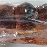 丸栄のパン - レーズンフレッシュブレッド ¥423(税別)