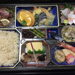 Zen - 仕出し弁当:ローストビーフ、天ぷら、お刺身、餡かけ、煮物、焼き物、おつまみ、出汁巻、