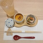 季節料理と地酒 裕 - お通し～海老出汁茶碗蒸し&アン肝